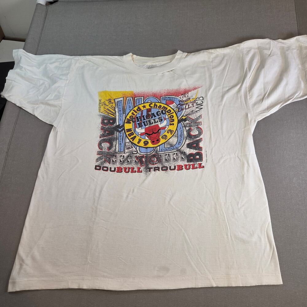 Vintage 1992 Chicago Bulls DouBull TrouBull Tee XL Ritz Magic Johnson T’s